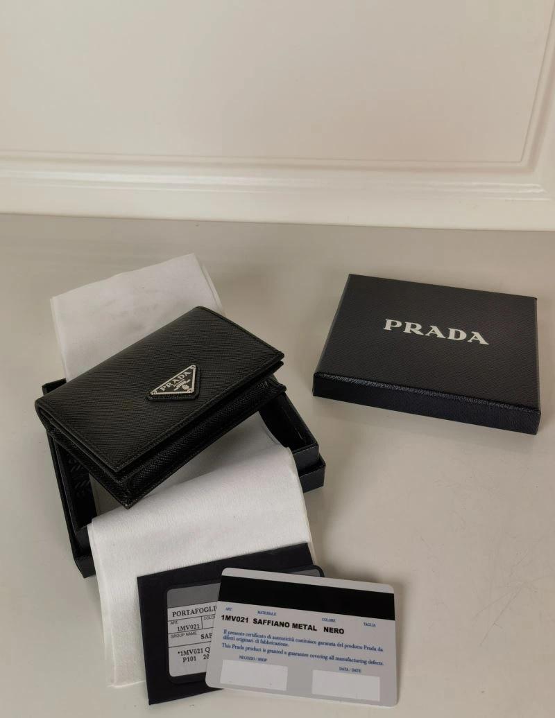 Lightweight Prada Wallets Purse 74963