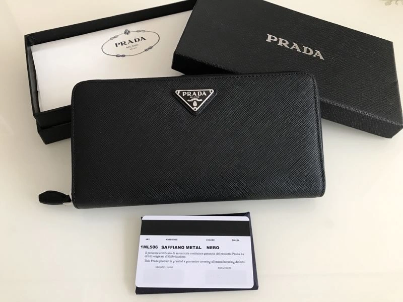Prada Wallets Purse WellDesigned 74956