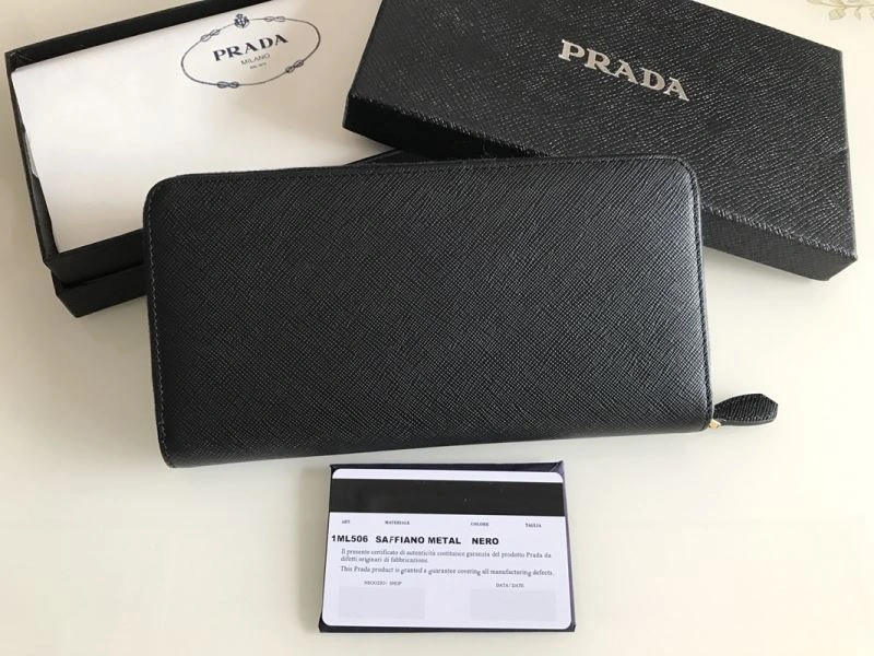 Efficient Prada Wallets Purse 74958