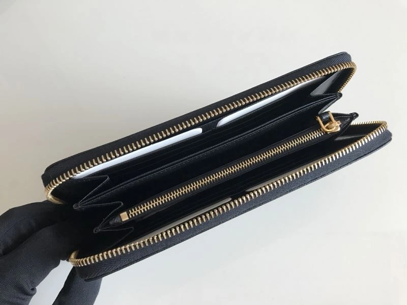 Efficient Prada Wallets Purse 74958