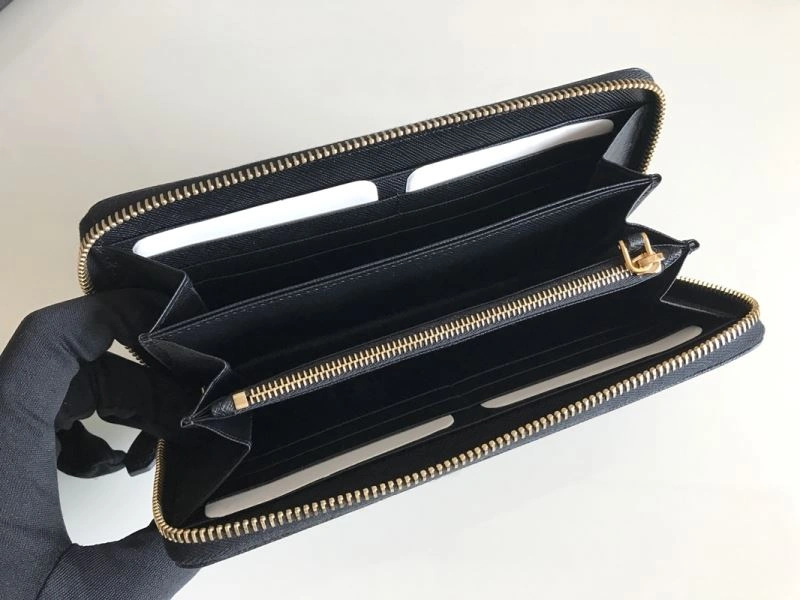 Efficient Prada Wallets Purse 74958