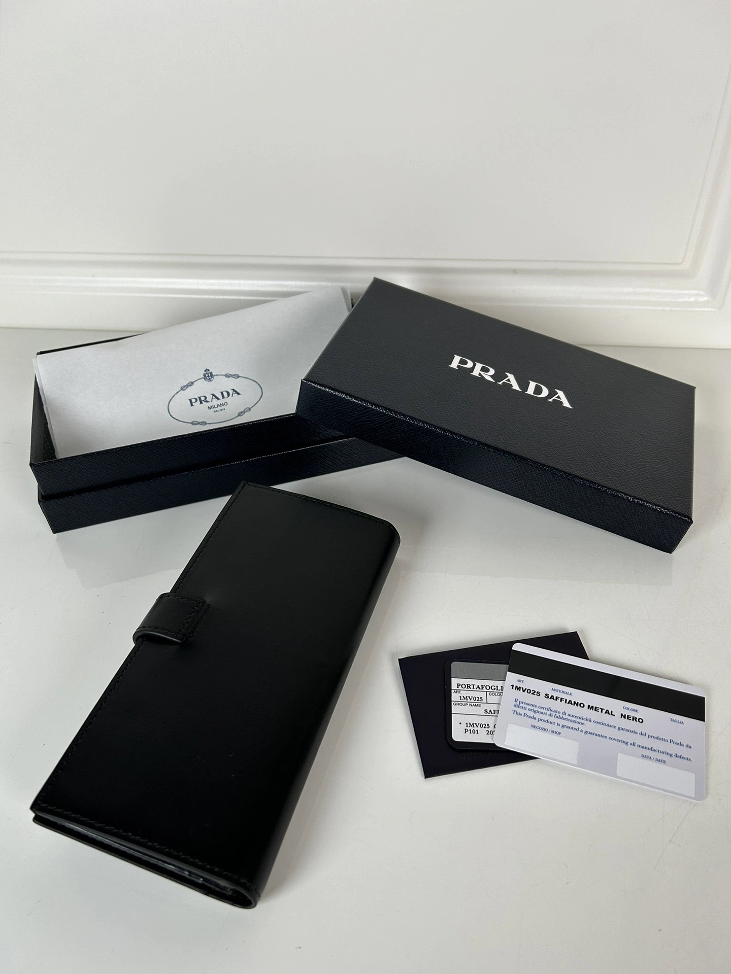 Unique Prada Wallets Purse 73629