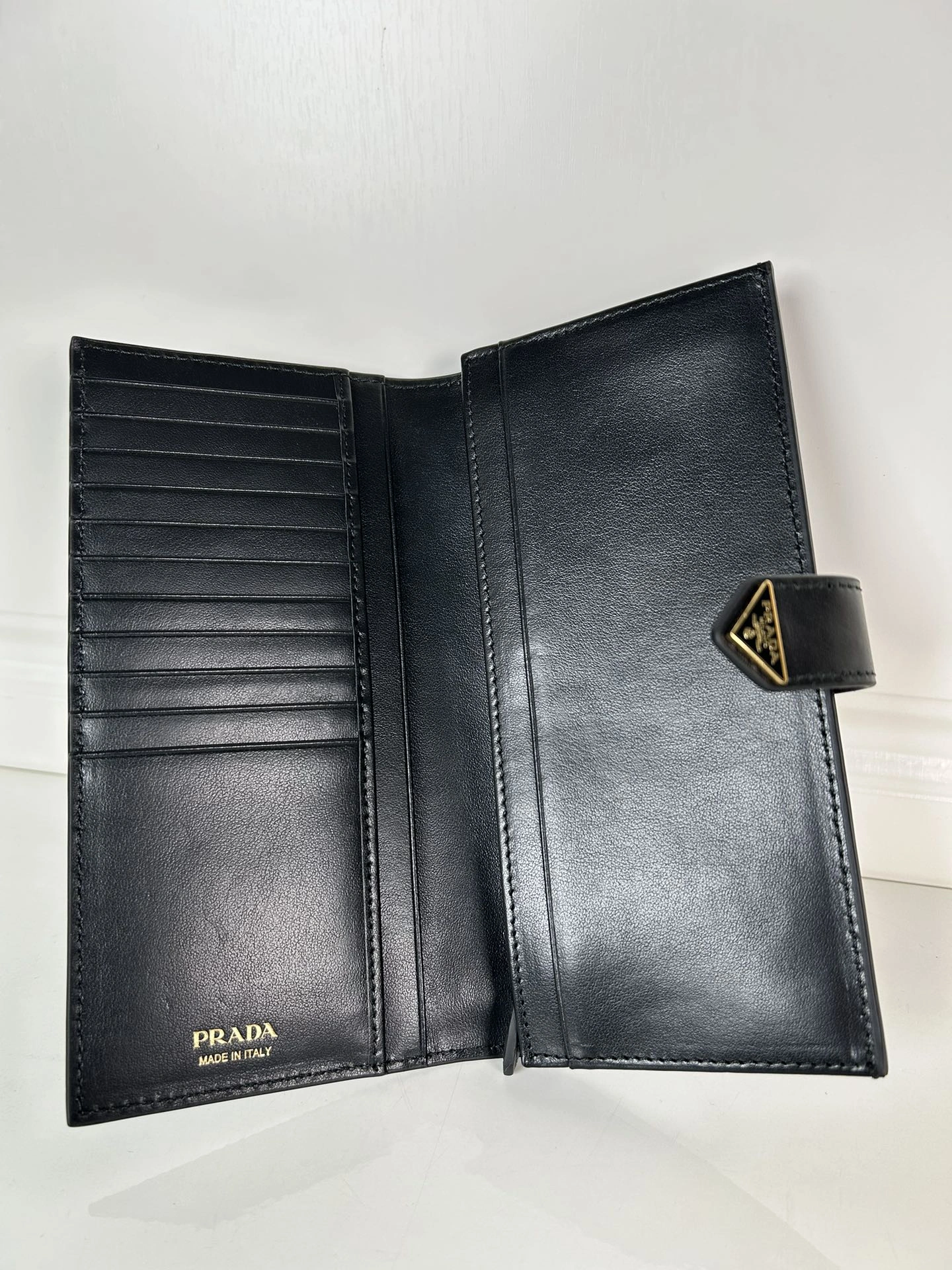 Unique Prada Wallets Purse 73629