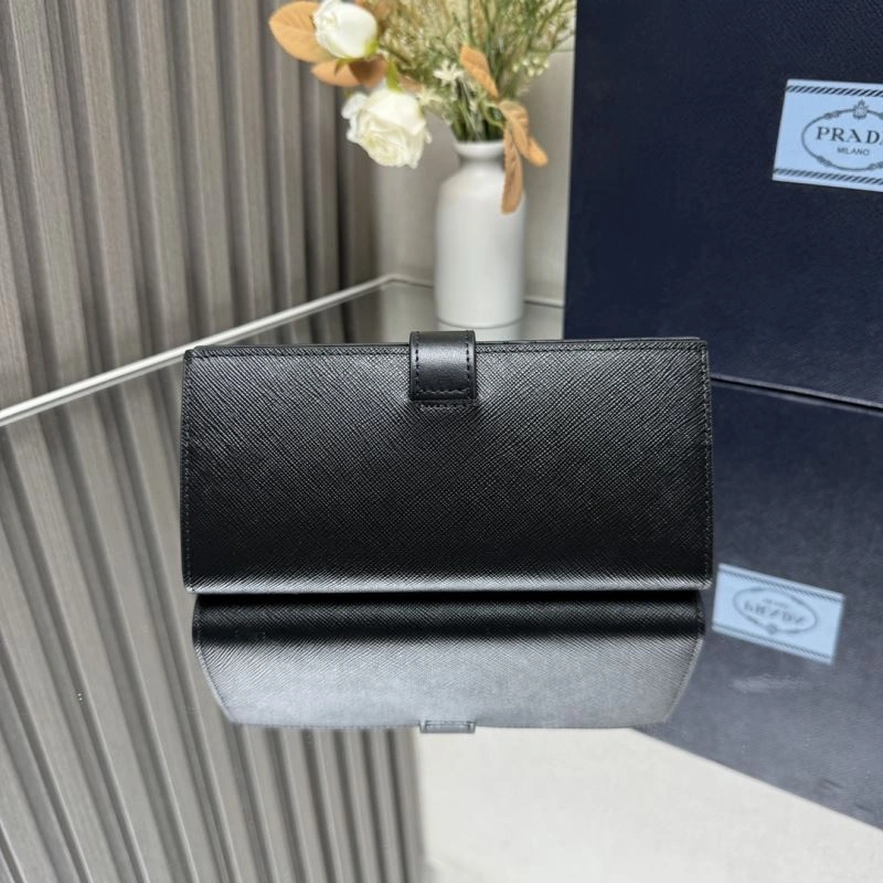 Prada Wallets Purse EyeCatching 60741