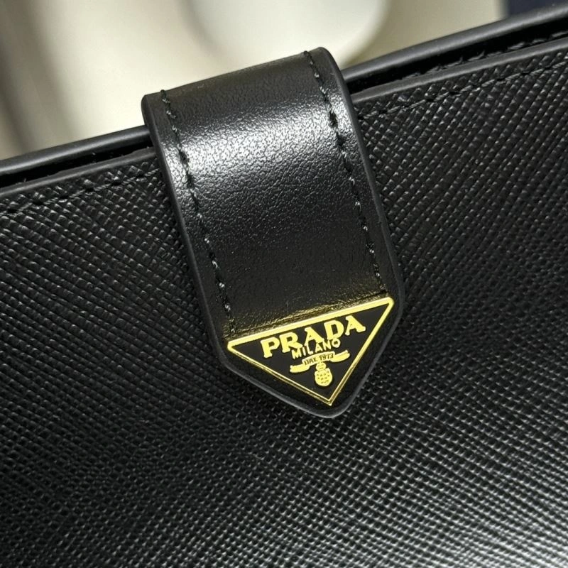 Prada Wallets Purse EyeCatching 60741