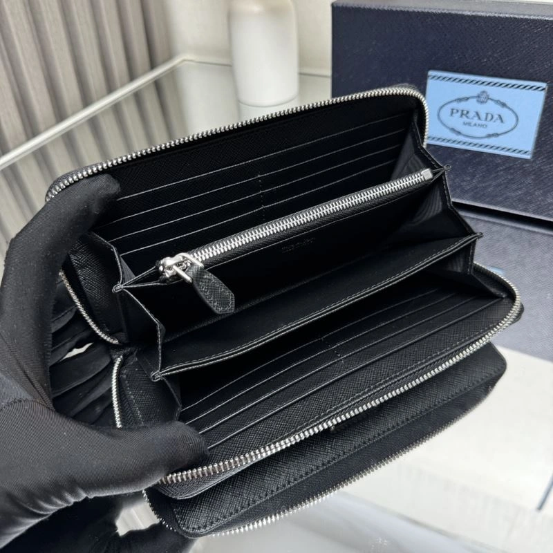 Prada Wallets Purse Compact 60737