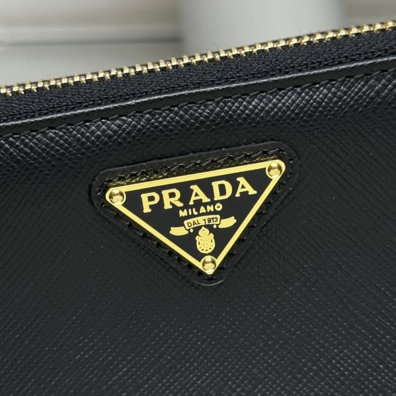 EyeCatching Prada Wallets Purse 60745