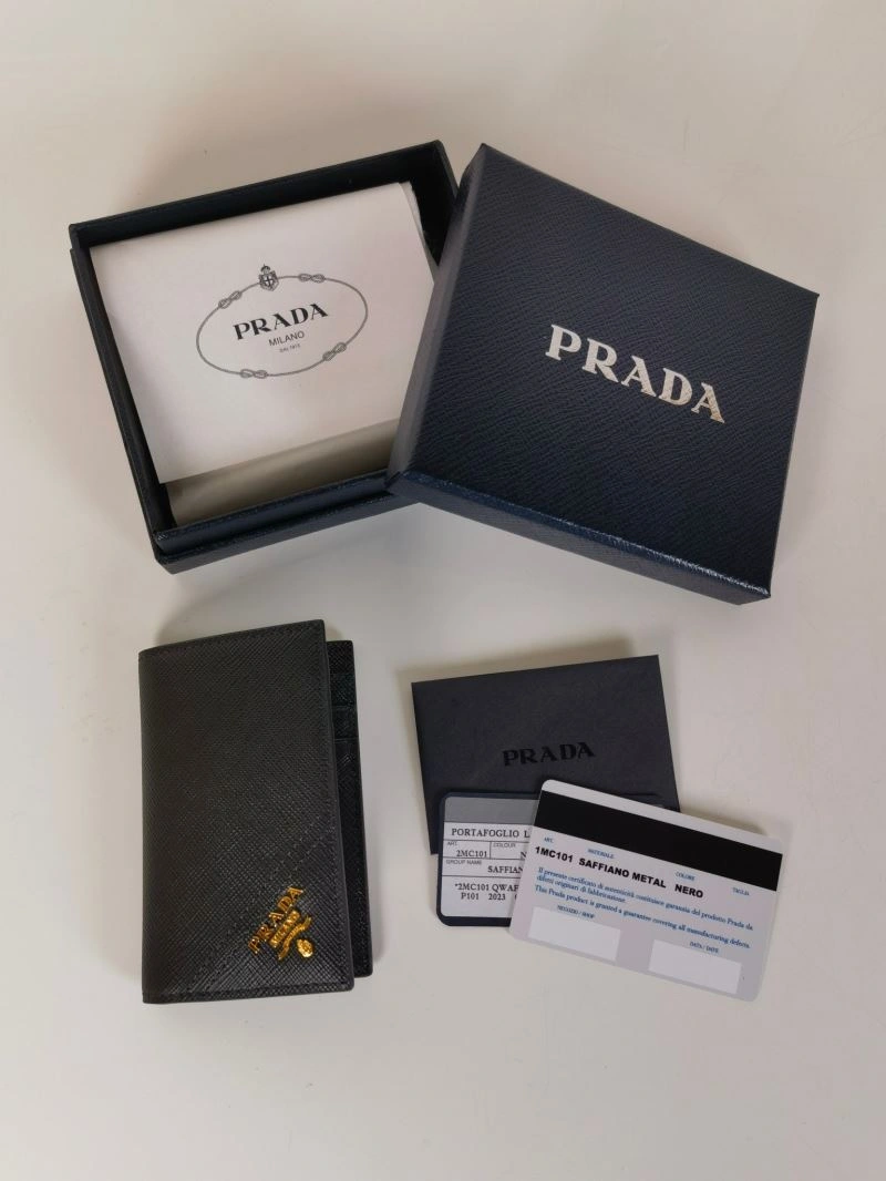 Vibrant Prada Wallets Purse 60717