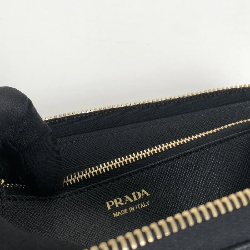 Prada Wallets Purse Breathable 60716
