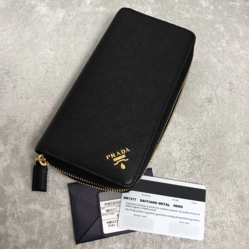 Prada Wallets Purse Breathable 60716