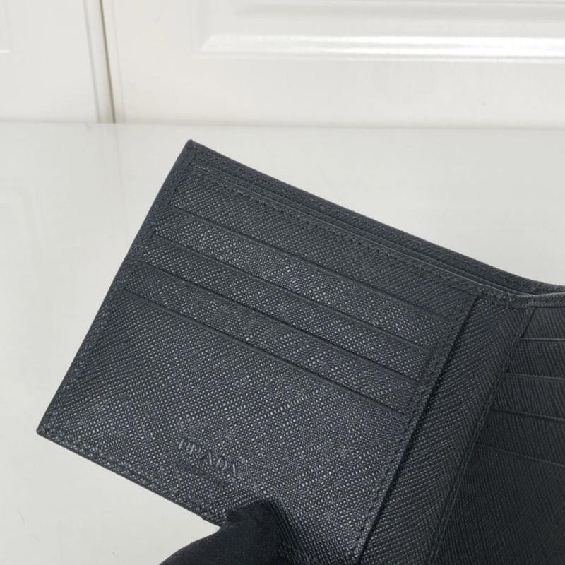Prada Wallets Purse EyeCatching 60711