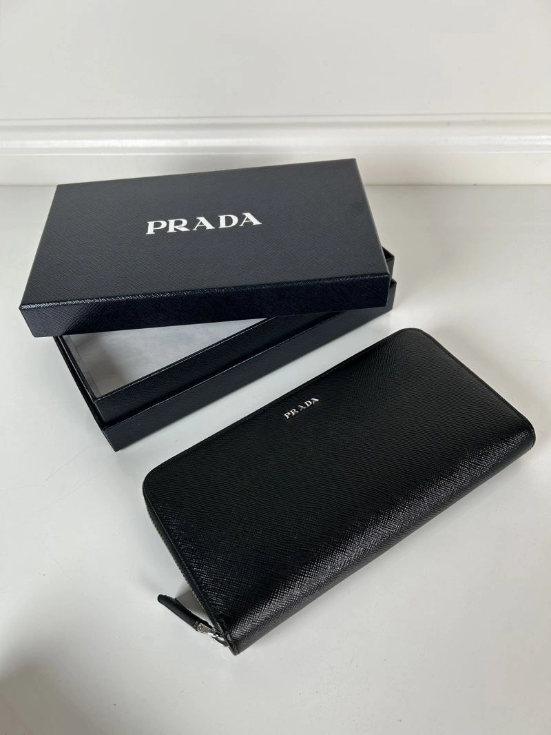 Prada Wallets Purse Bright 60735