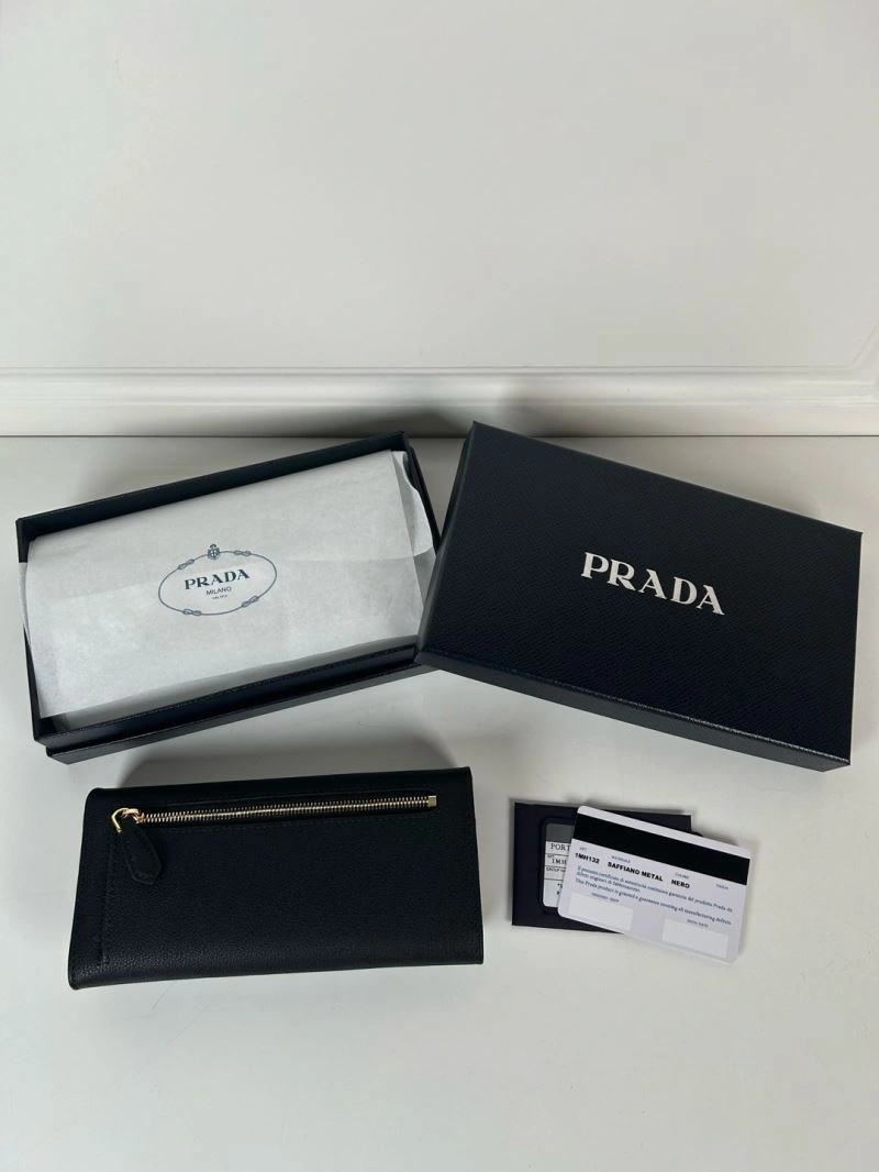 Prada Wallets Purse Breathable 60709