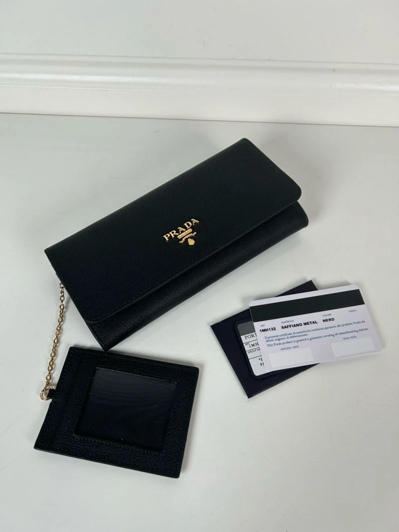 Prada Wallets Purse Breathable 60709