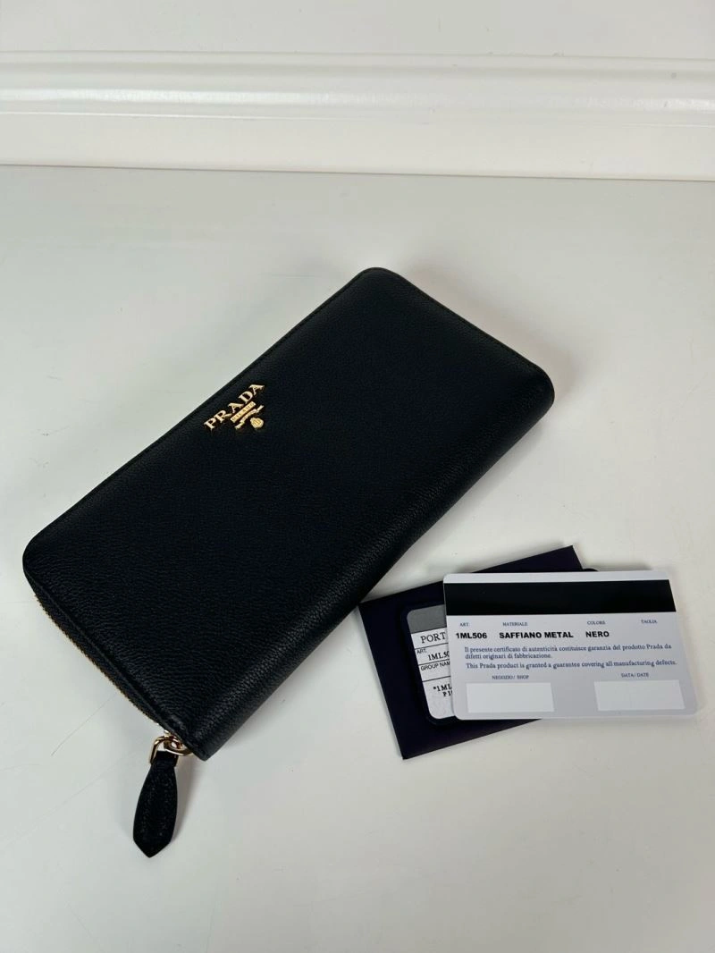Prada Wallets Purse OnTrend 60703