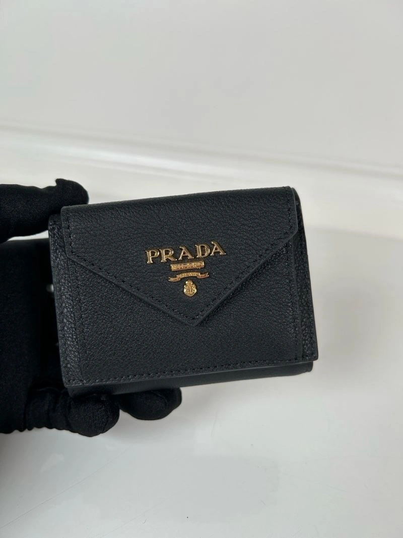Stylish Prada Wallets Purse 60700