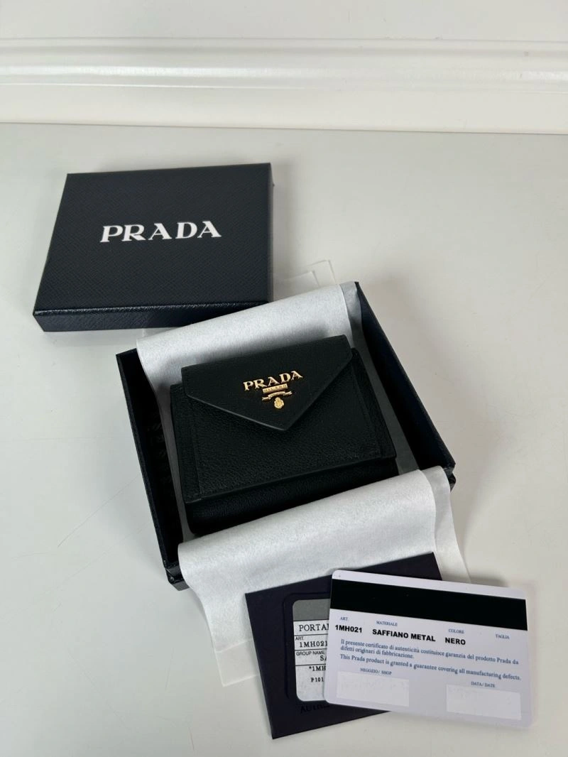 Stylish Prada Wallets Purse 60700