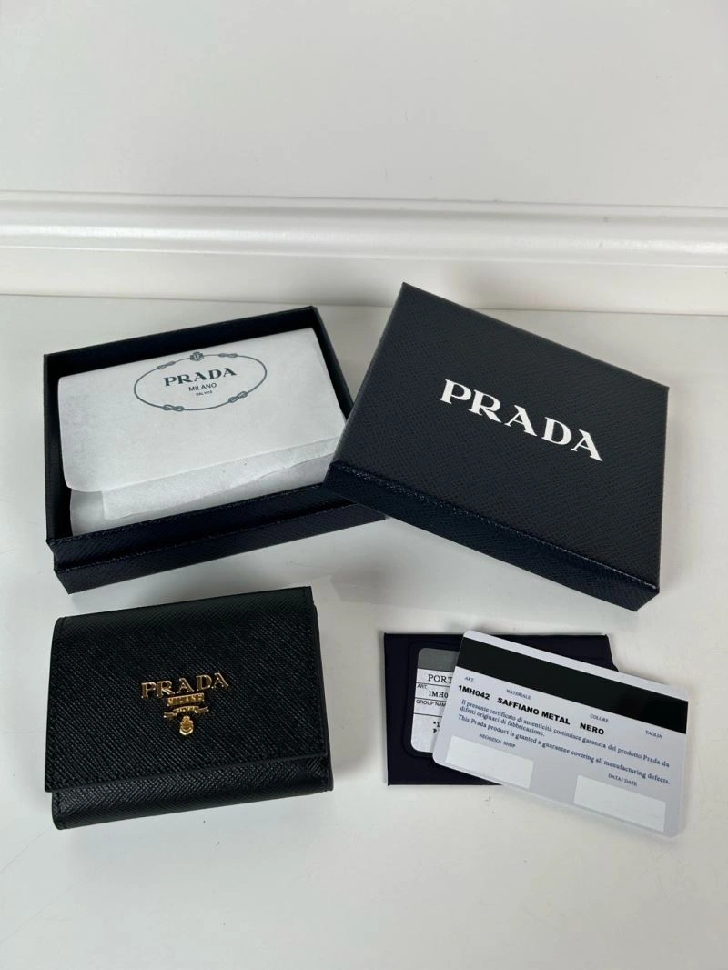 Prada Wallets Purse Comfortable 60695
