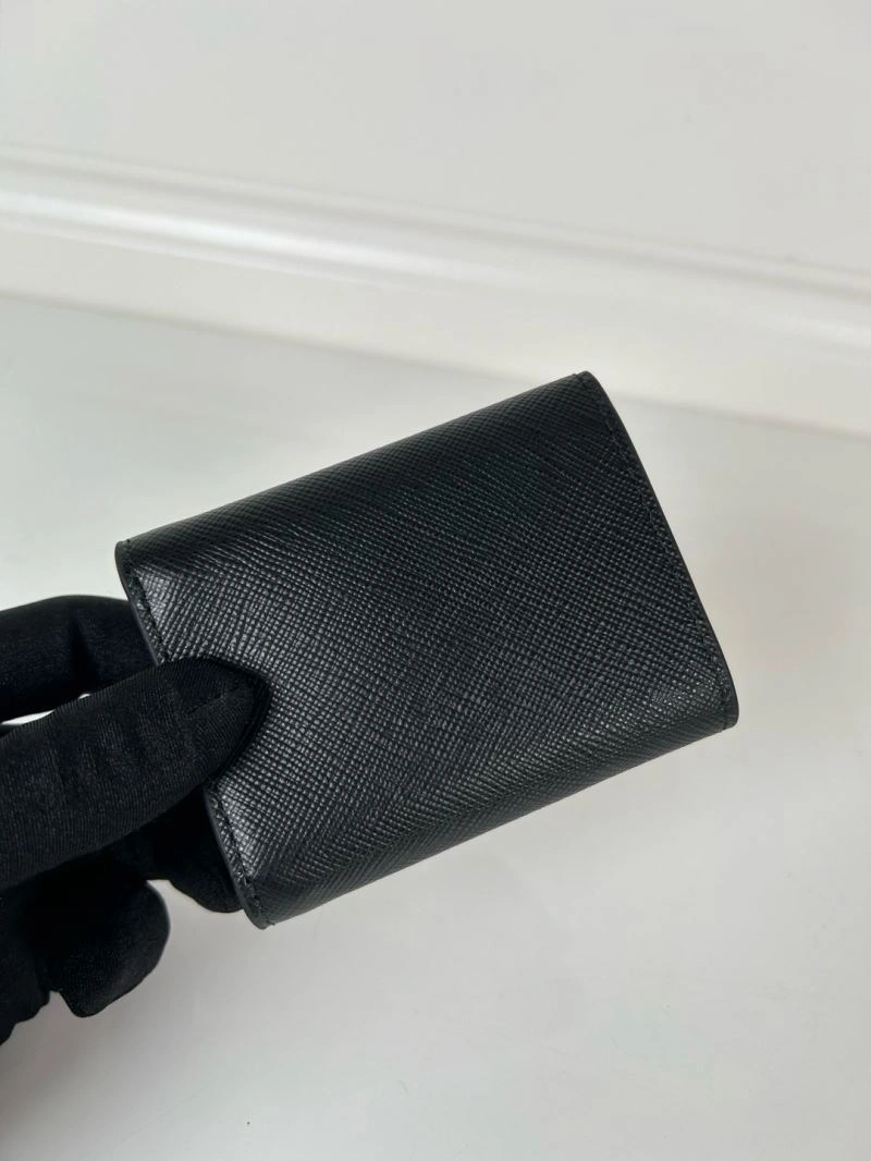 Prada Wallets Purse Comfortable 60695
