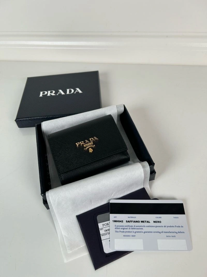 Prada Wallets Purse Comfortable 60695