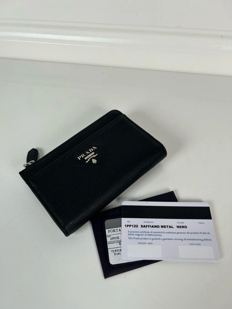 Prada Wallets Purse Trendsetting 60706