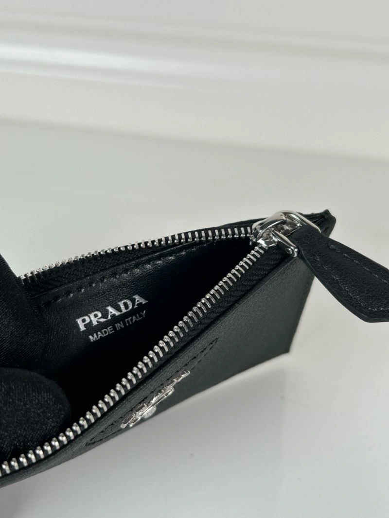 Flexible Prada Wallets Purse 60729