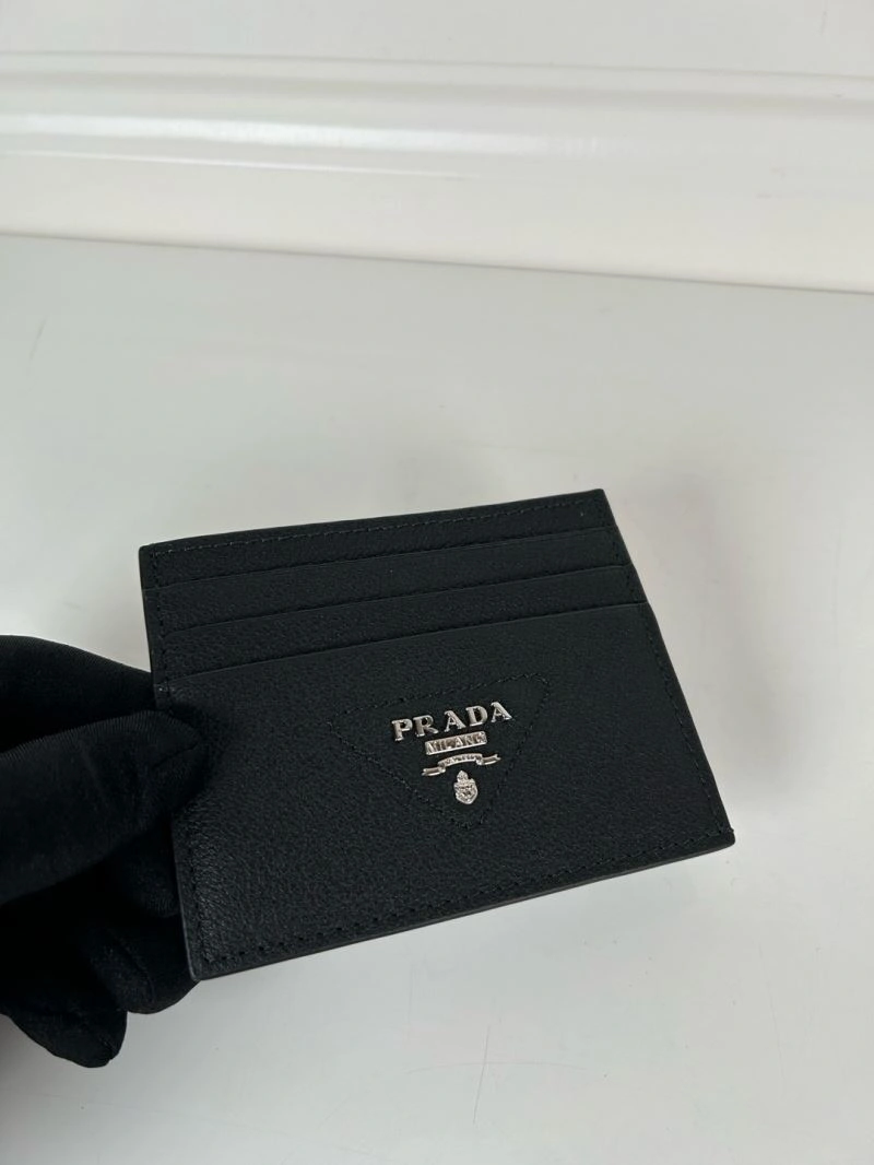 Contemporary Prada Wallets Purse 60738