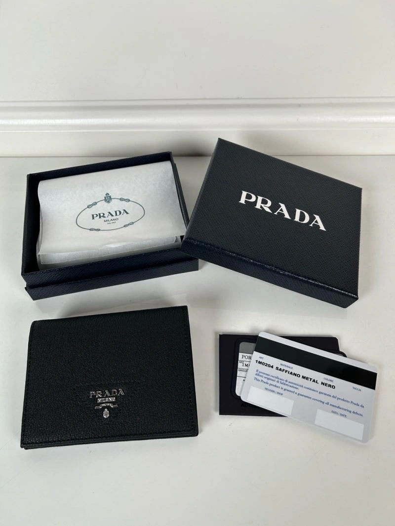 Prada Wallets Purse Functional 60688