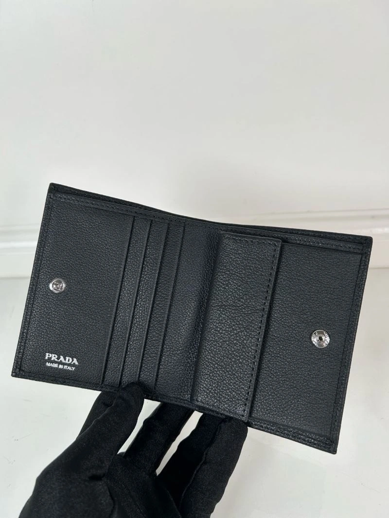 Prada Wallets Purse Functional 60688