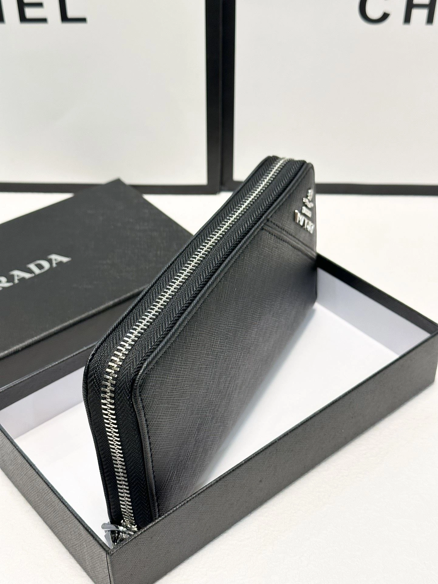 Chic Prada Wallets Purse 92310