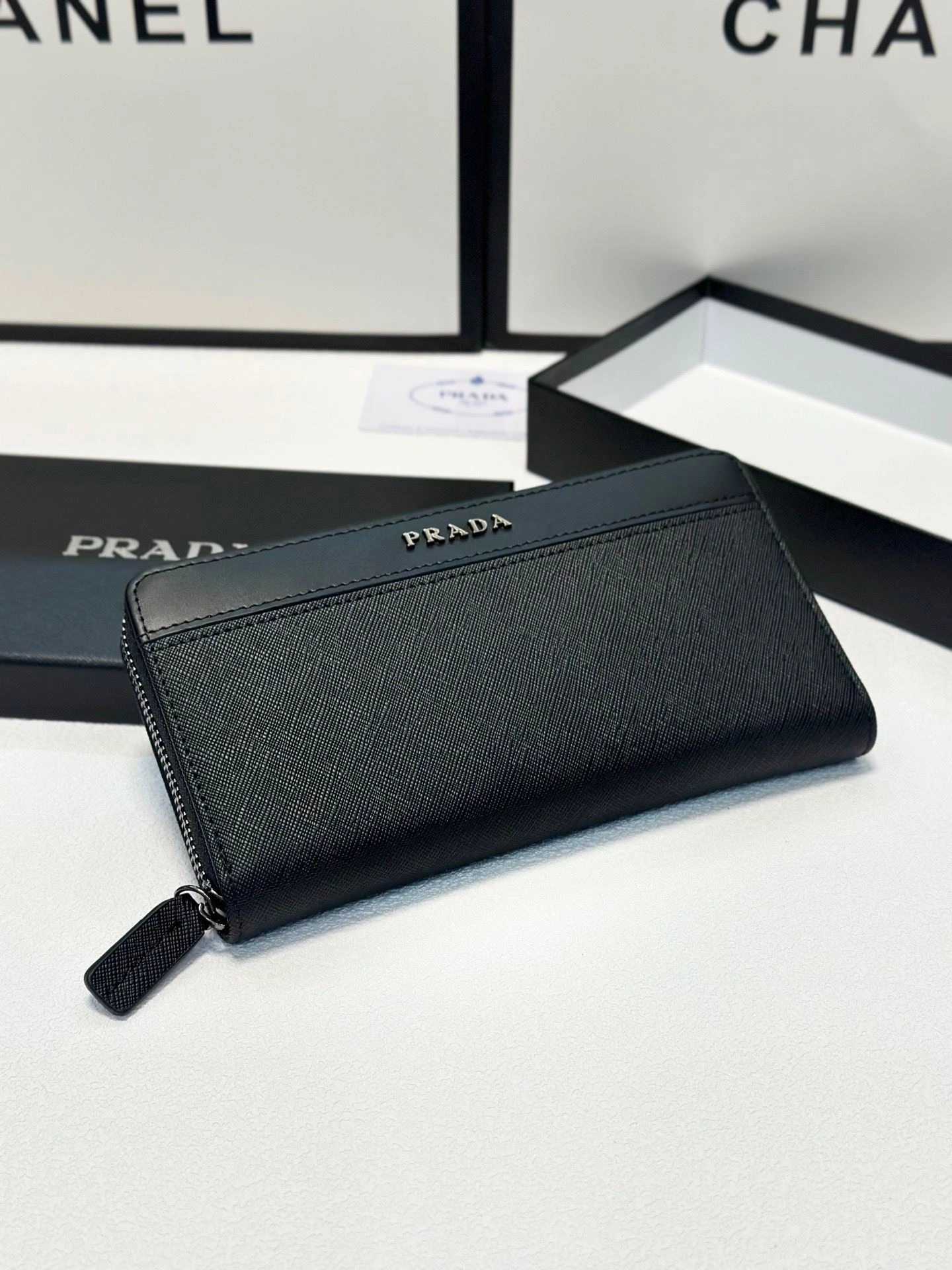 Prada Wallets Purse MultiPurpose 92311