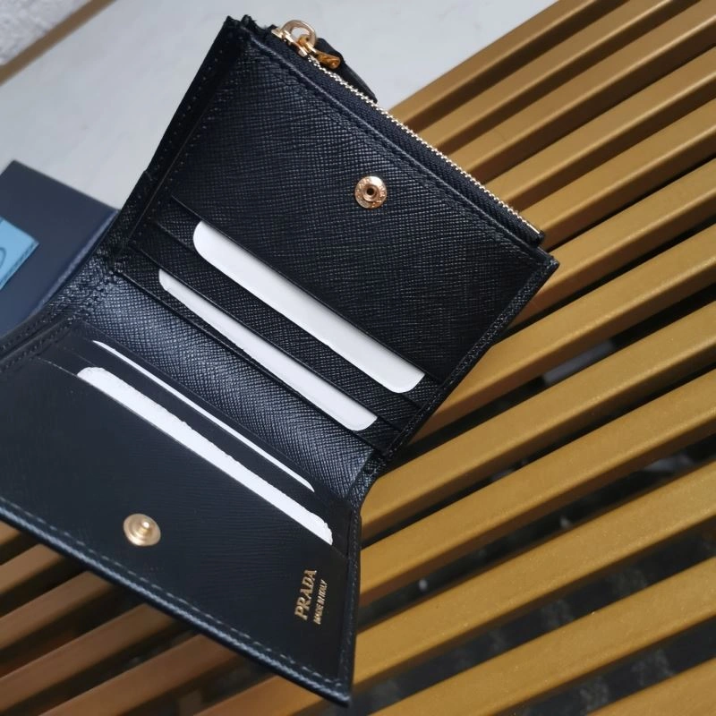 Lightweight Prada Wallets Purse 60628