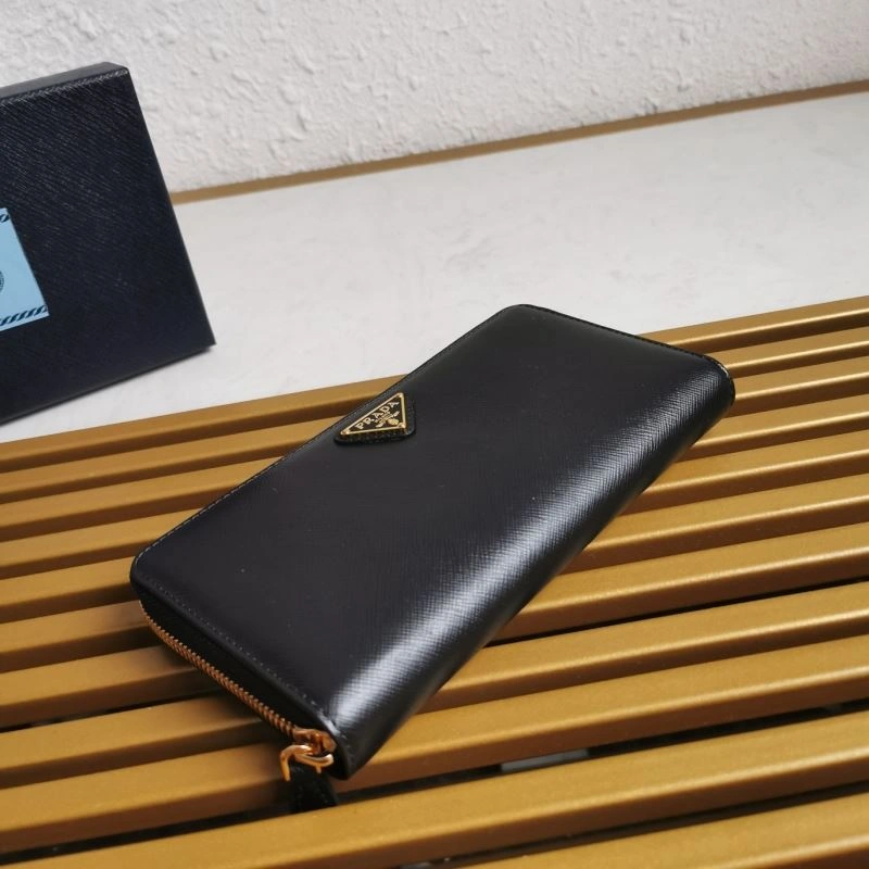 GoodFit Prada Wallets Purse 60626