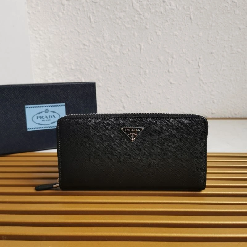 Prada Wallets Purse Thermal 60660