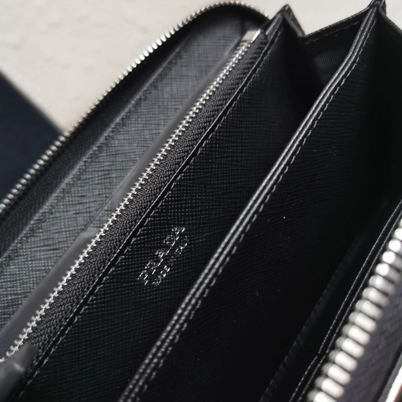 Prada Wallets Purse Thermal 60660