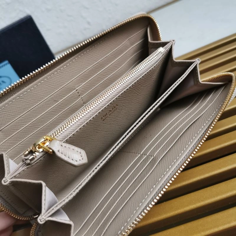 Prada Wallets Purse Popular 60625
