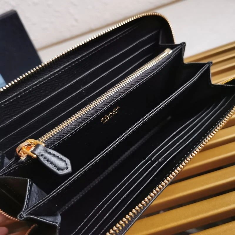 Prada Wallets Purse WeatherProof 60679