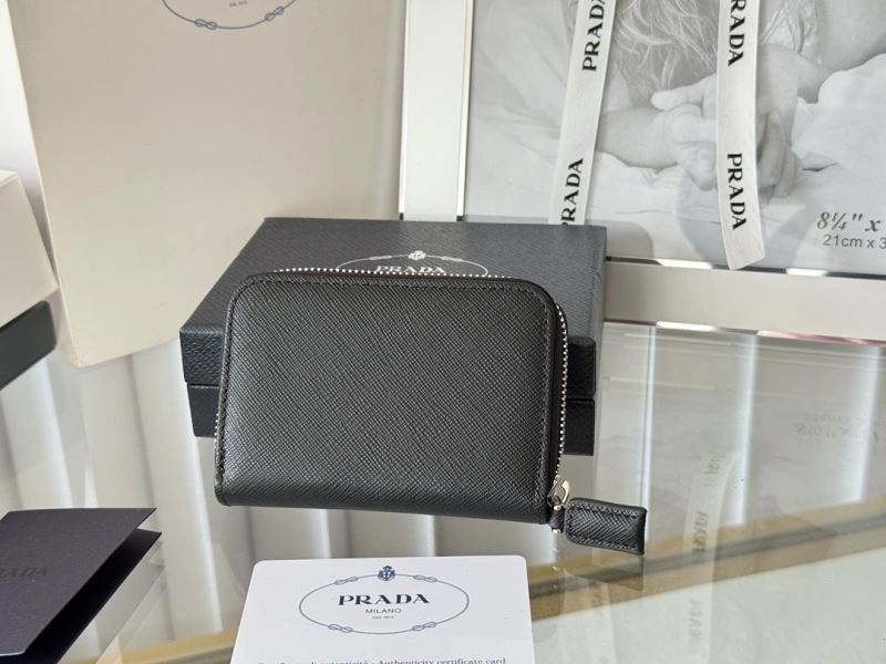 Prada Wallets Purse TravelReady 65985