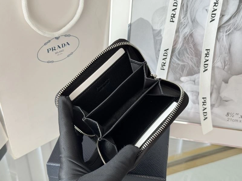 Prada Wallets Purse TravelReady 65985