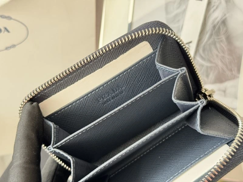 Prada Wallets Purse Stretchable 66012
