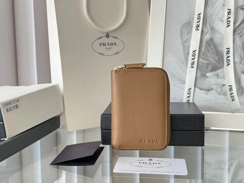 Prada Wallets Purse Neat 65976