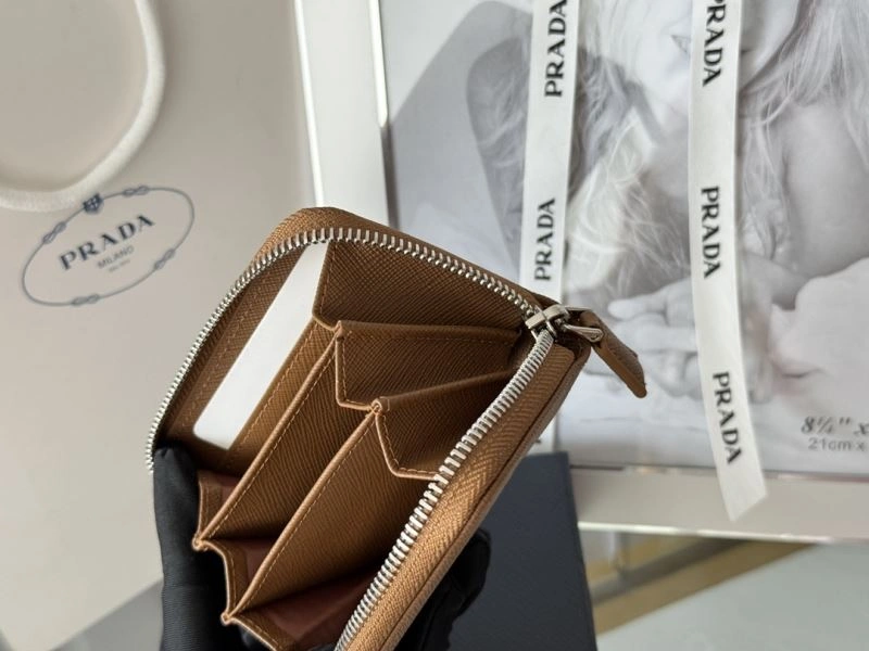 Prada Wallets Purse Neat 65976
