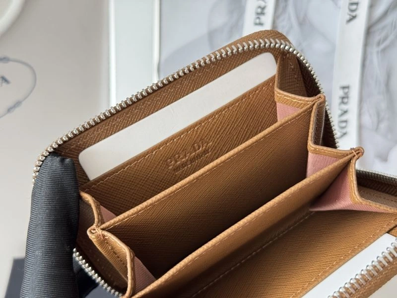Prada Wallets Purse Neat 65976