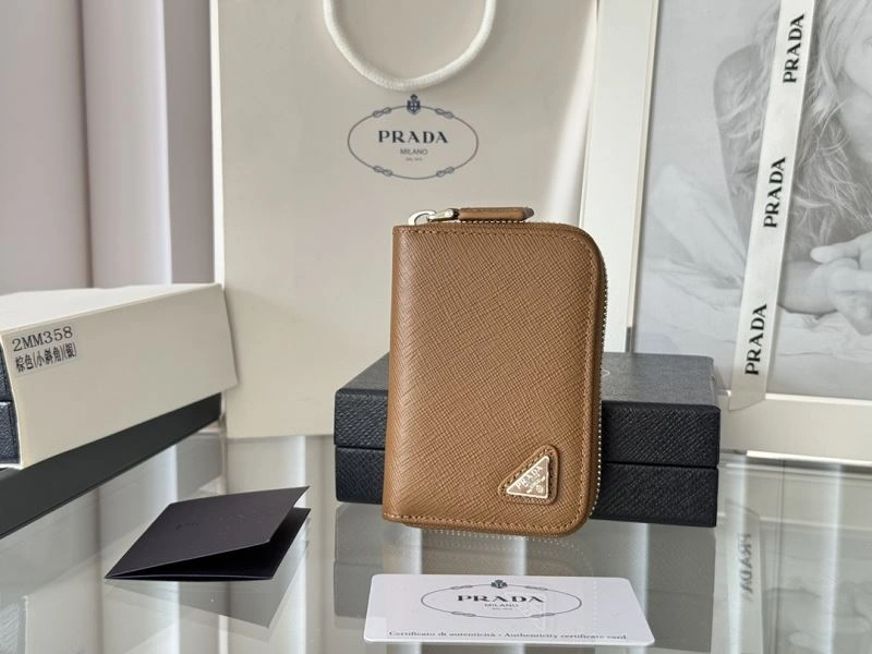 Prada Wallets Purse GoAnywhere 65983