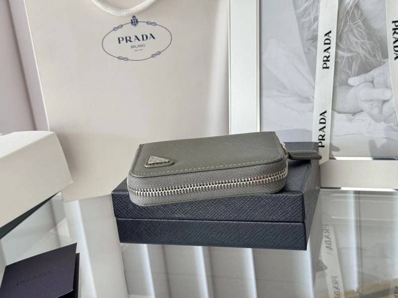 TechFriendly Prada Wallets Purse 65978