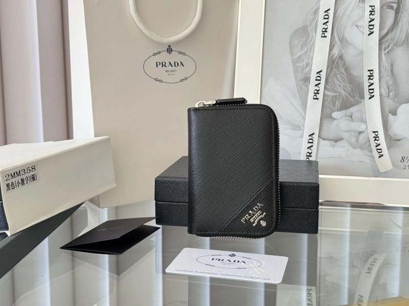 Prada Wallets Purse Practical 65977