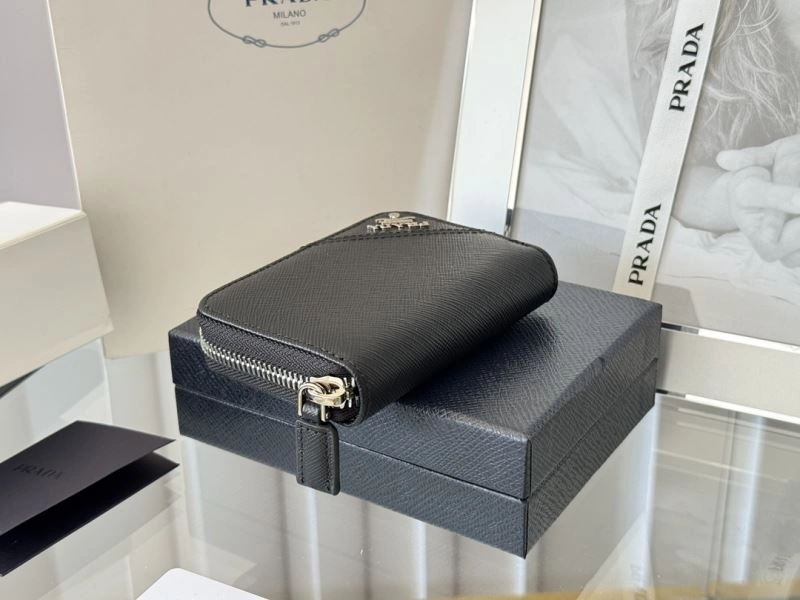 Prada Wallets Purse Practical 65977