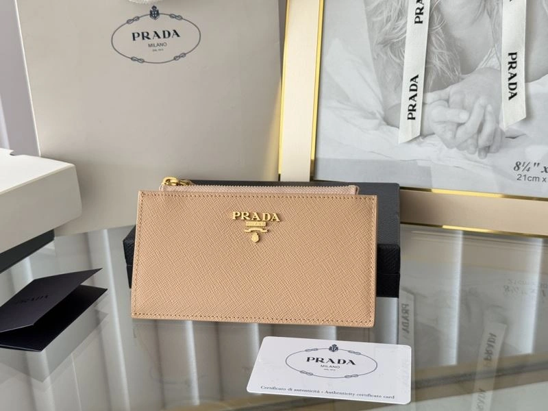 Prada Wallets Purse Casual 66005