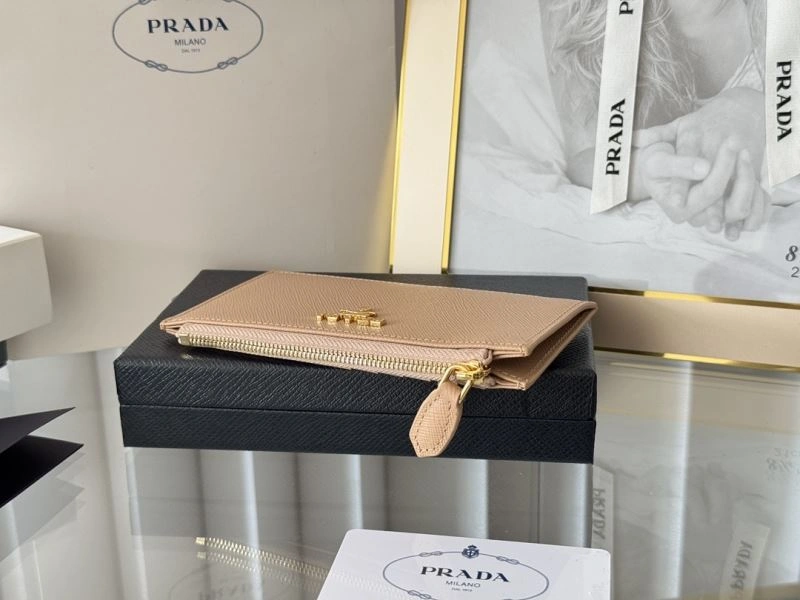 Prada Wallets Purse Casual 66005