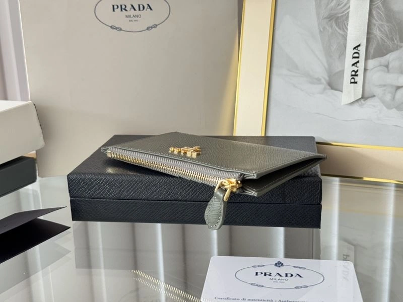 Prada Wallets Purse Supportive 65956